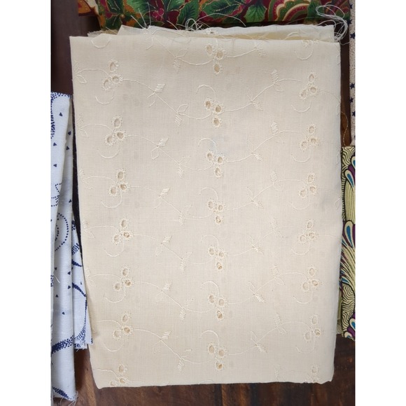 Lot of Fabric, heart, star, different designs, multicolor,‎ 1lb 5oz - Picture 5 of 9